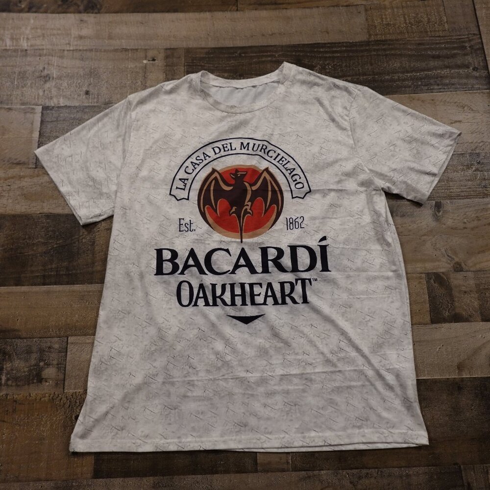 Bacardi Rum Oakheart tee shirt‎ adult XL bartender barkeep drinking night out